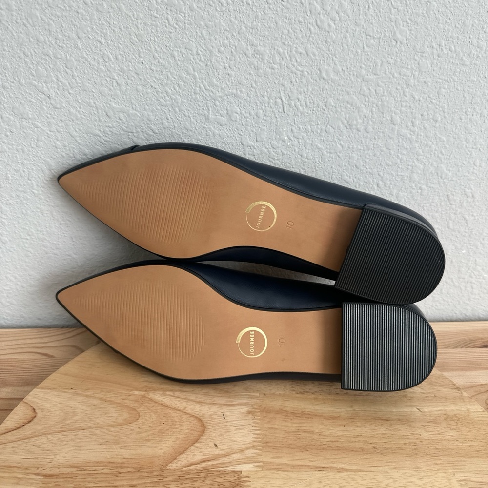 Journee Collection Carmin Womens Pointed Closed Toe Ballet Flats new - Picture 5 of 5